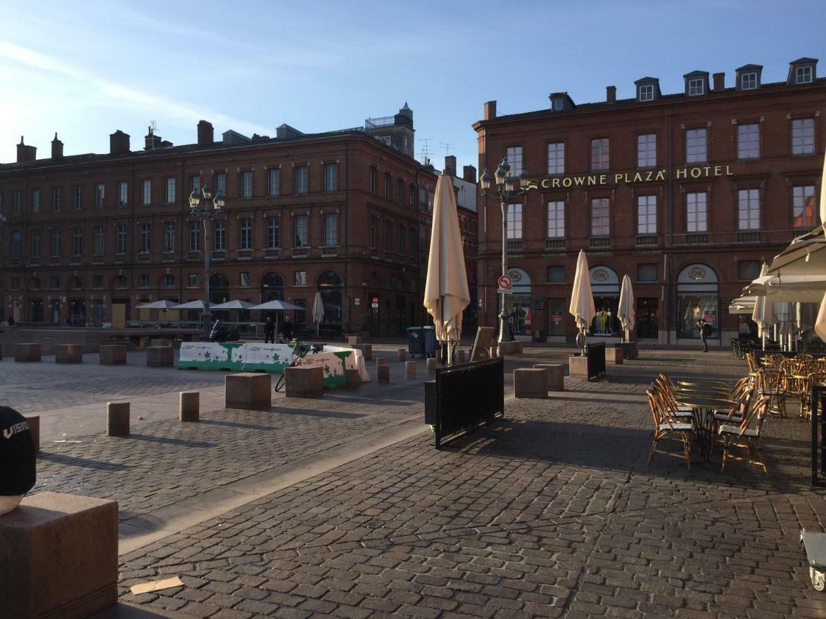 Appartement Toulouse plein centre-jusqu'à 4 personnes-Parking et Petit déjeuner inclus Esterno foto